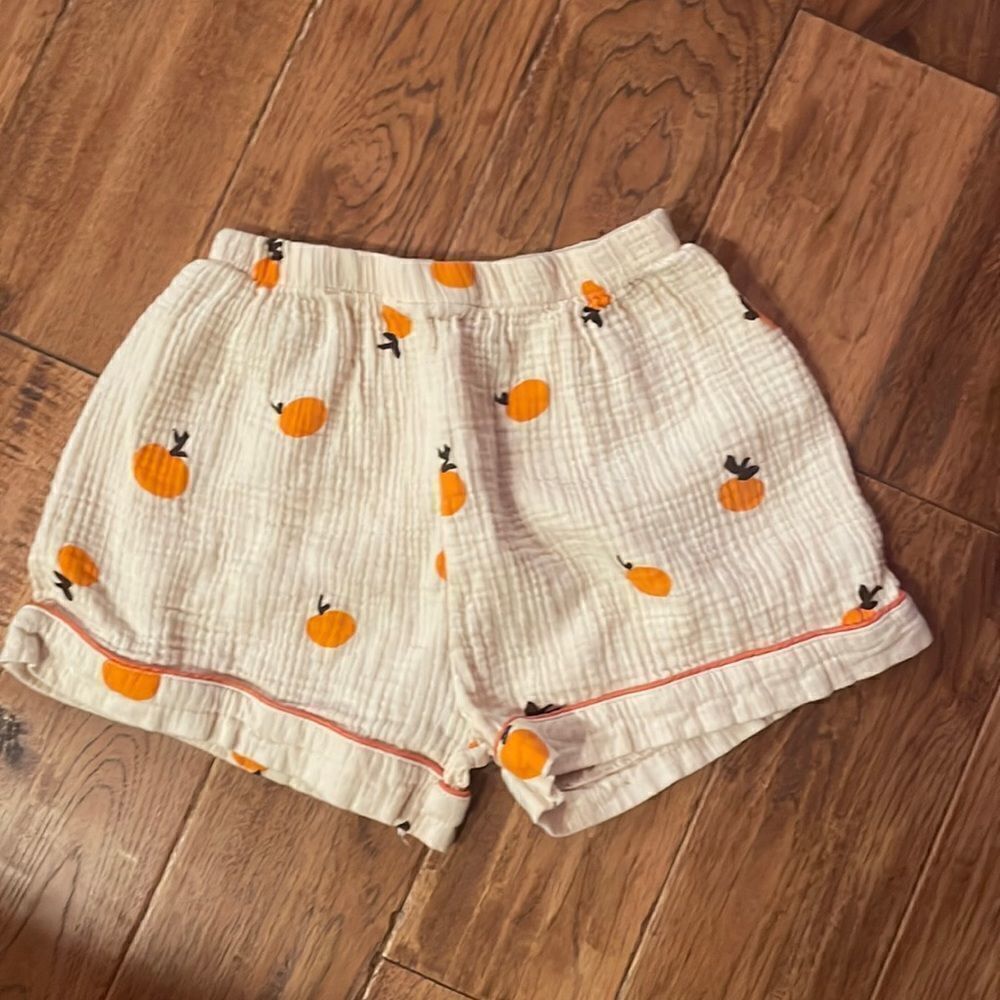 Orange 🍊 kid comfy shorts